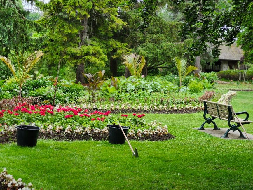 wood garden bed build